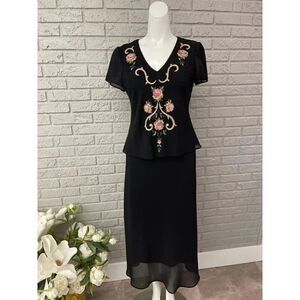 Positive Attitude Floral Embroidered Beaded Midi Dress Size 4P